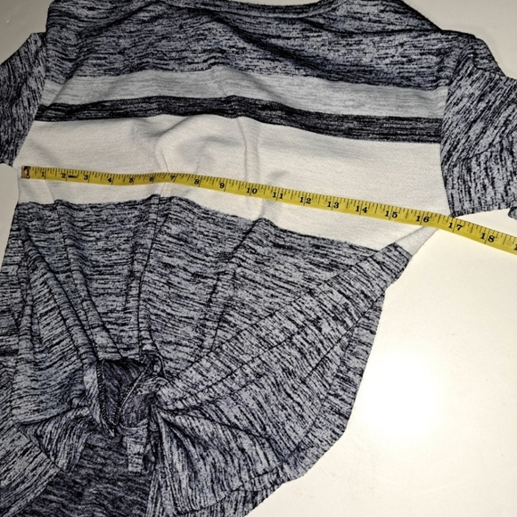 Gap Front Tie Blue White Striped Heathered Sweater XS Relaxed Fit - Picture 4 of 8